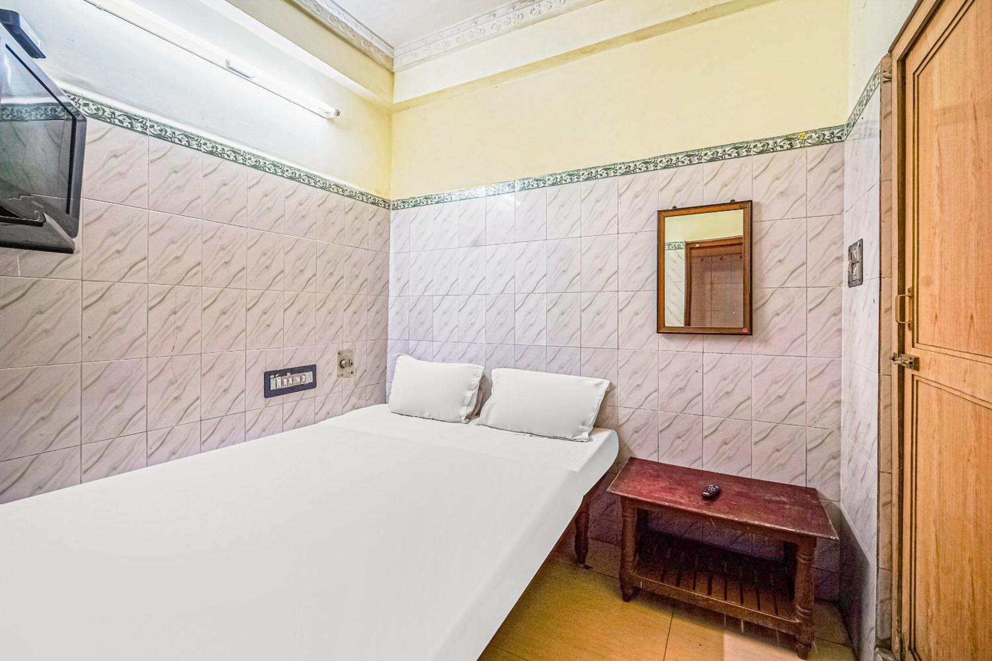 Hotel Spot On Venkata Sai Residency Tirupati Zewnętrze zdjęcie